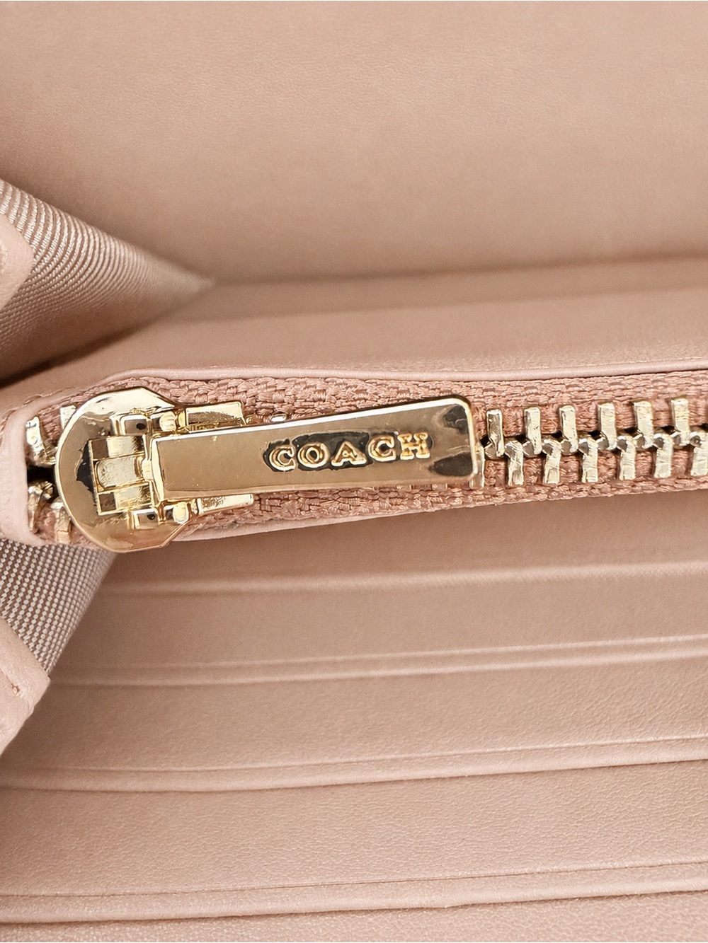 Coach Brown Signature Snoopy & Woodstock Zip Wristlet with Maroon Strap - Picture 5 of 6